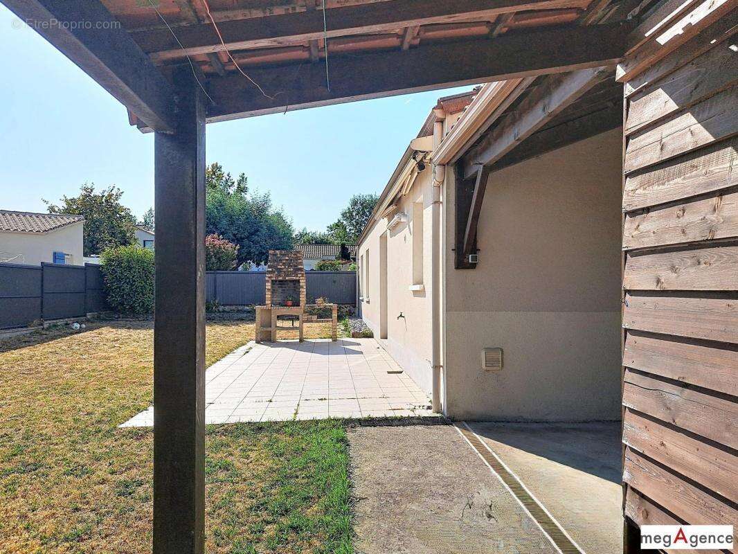 Vertou Bourg – Maison de plain-pied avec beaux volumes et 2 garages - photo 13