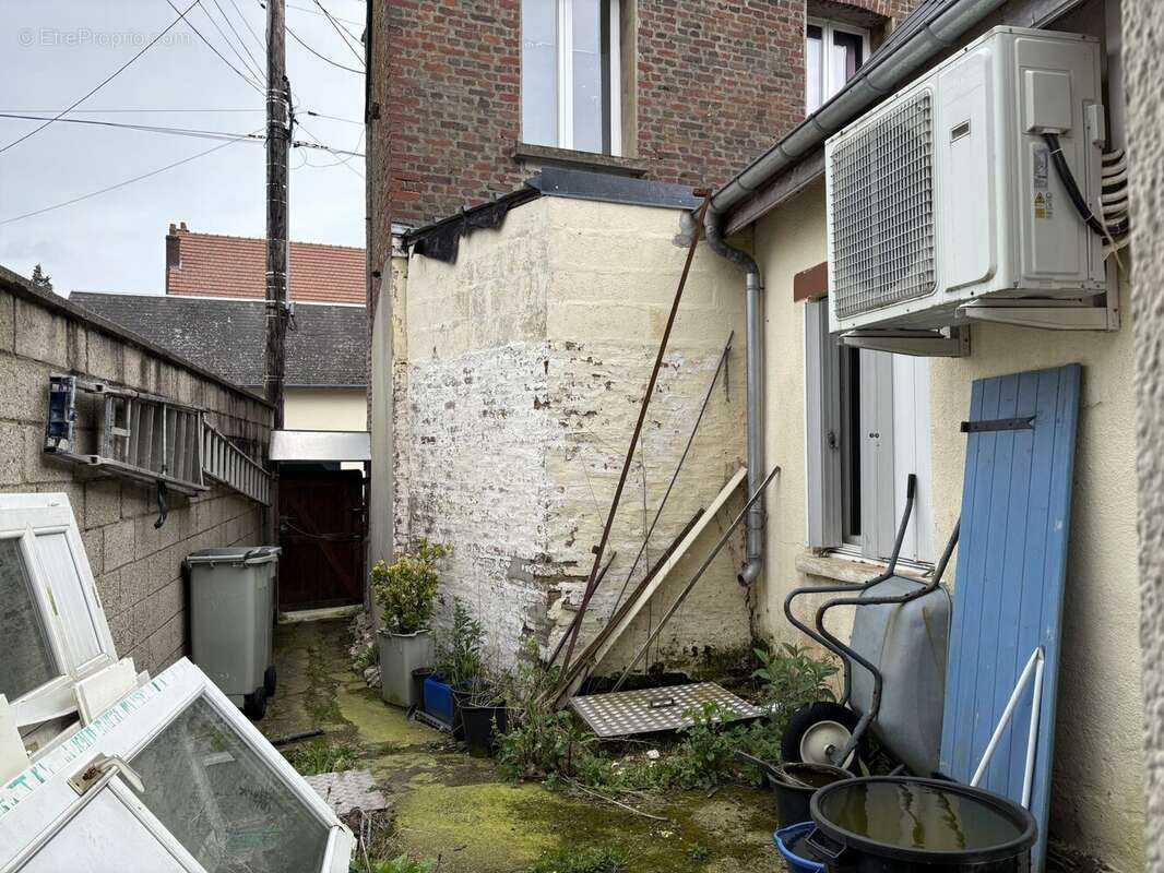 Maison à FRIVILLE-ESCARBOTIN