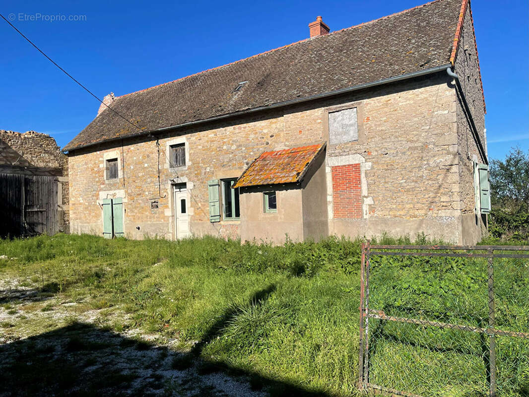 Maison à BUXY