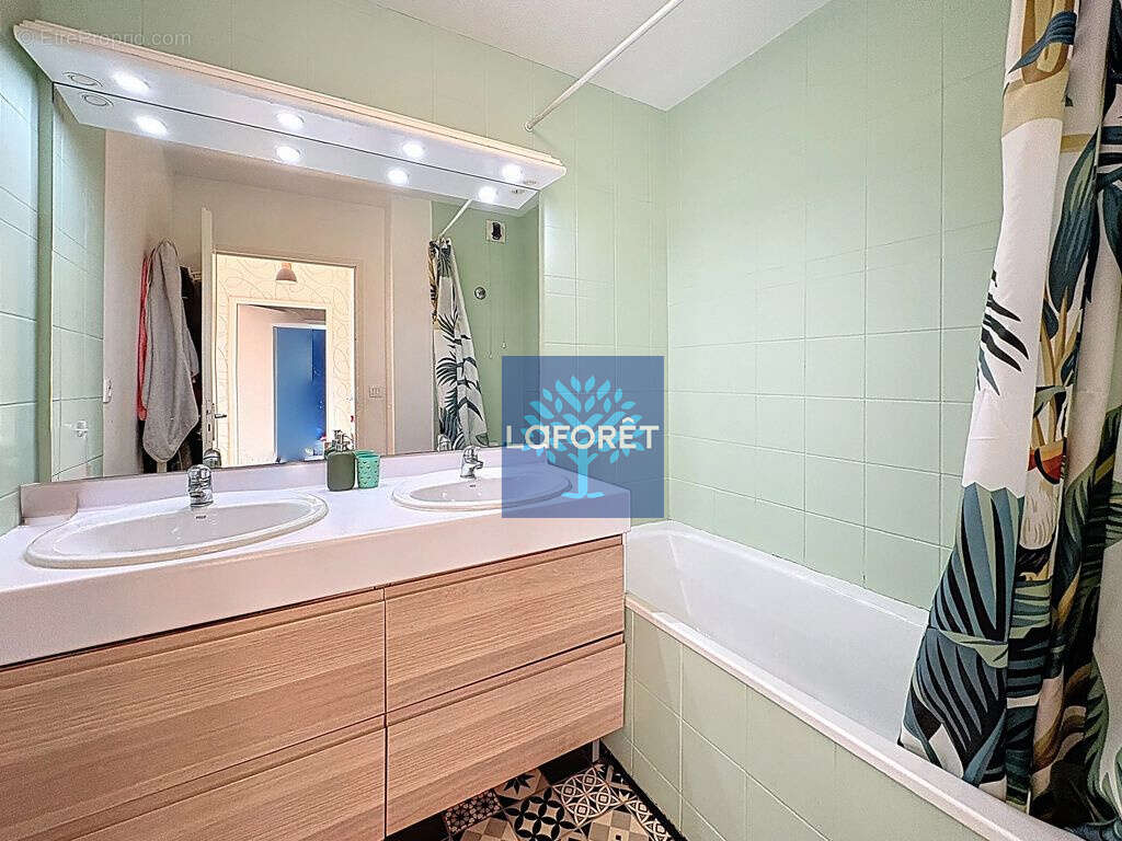 Appartement à VILLEURBANNE