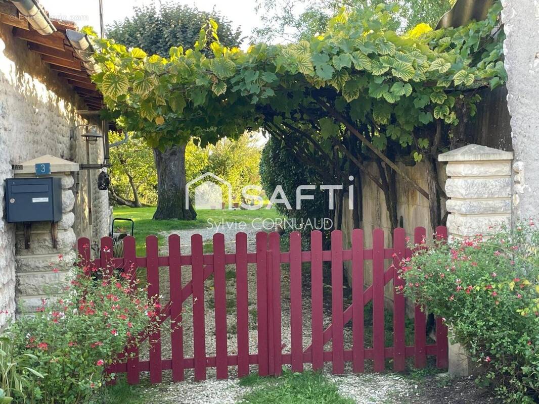 Photo 1 - Maison à COURCOURY