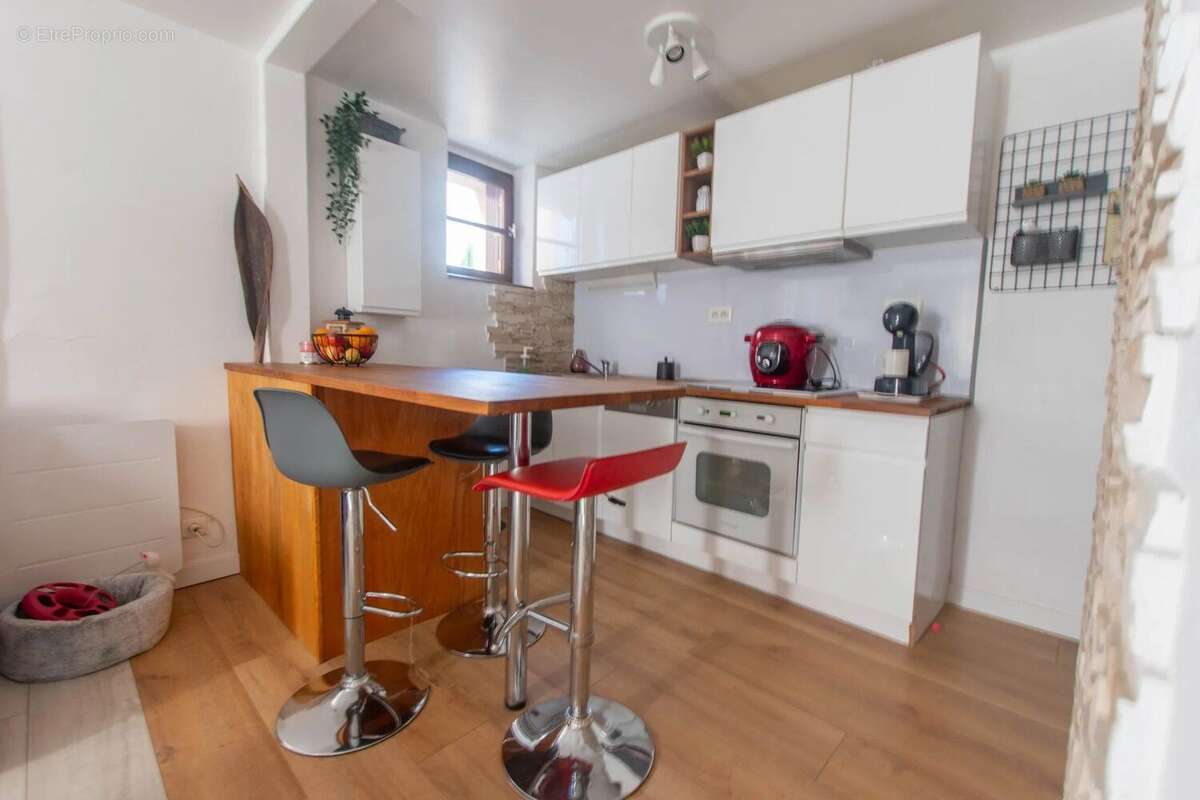 Maison à PONT-DU-CHATEAU