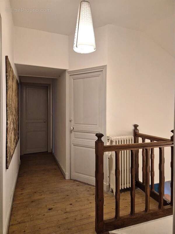 Maison à BEAUNE-LA-ROLANDE