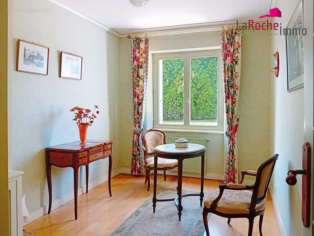 Maison 162 m² à Landerneau  - photo 9