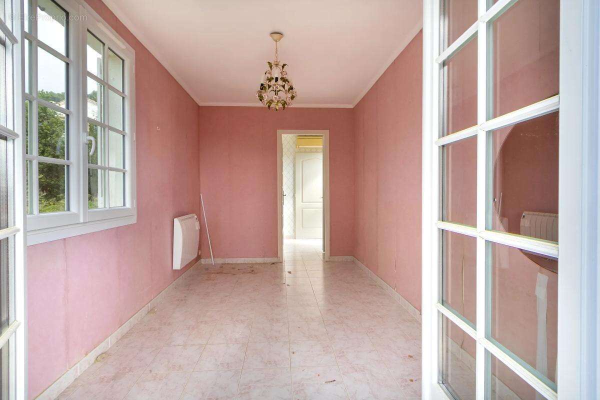 Maison à CARQUEIRANNE