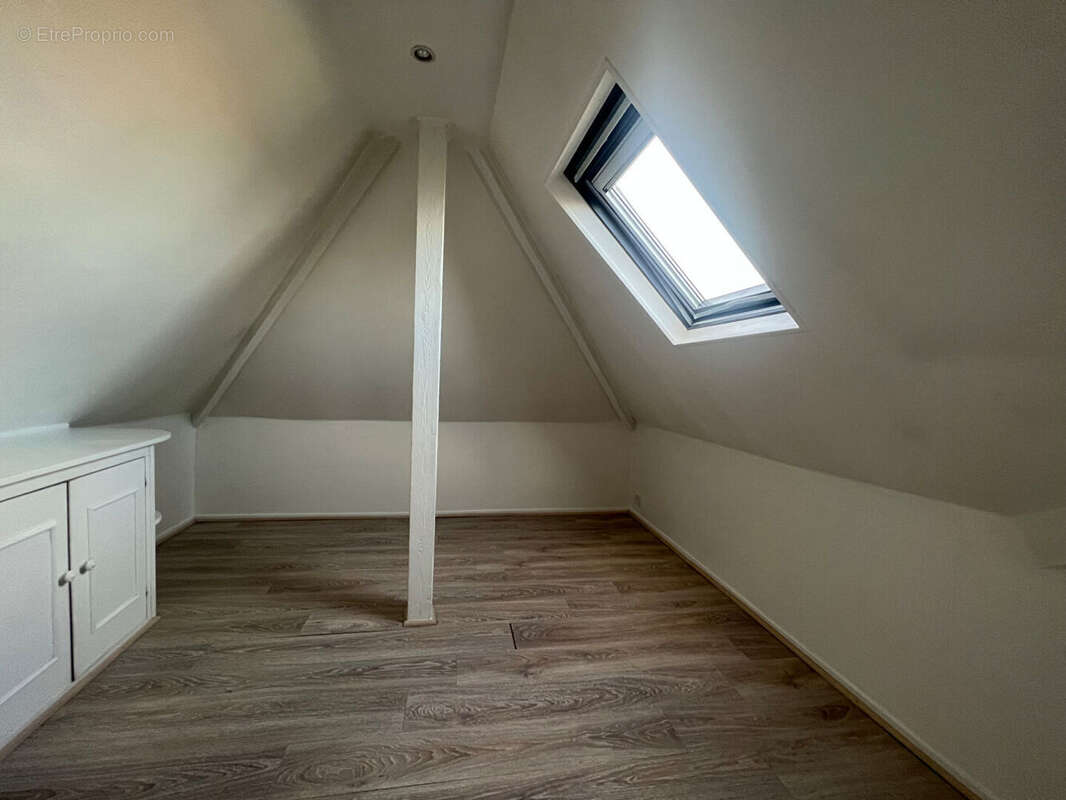 Maison à SARTROUVILLE