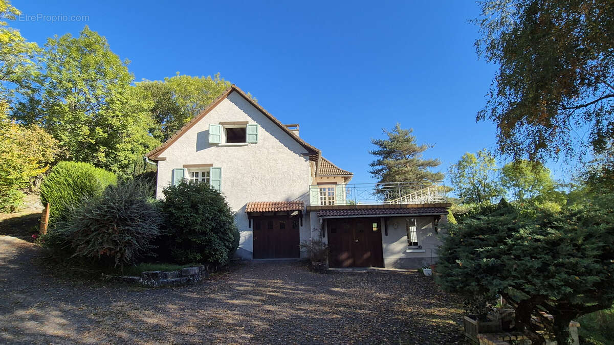 Maison à GIOU-DE-MAMOU