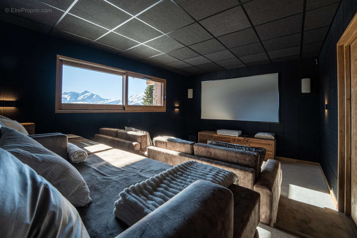 Maison à LE CHATEL