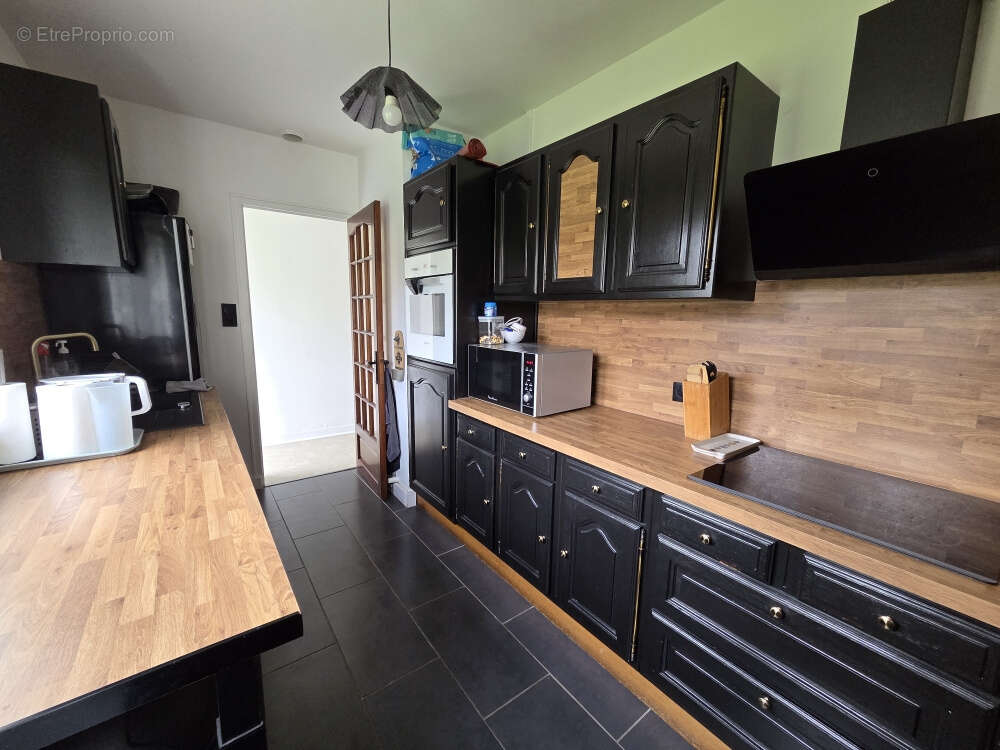 Maison à SAINT-JUNIEN