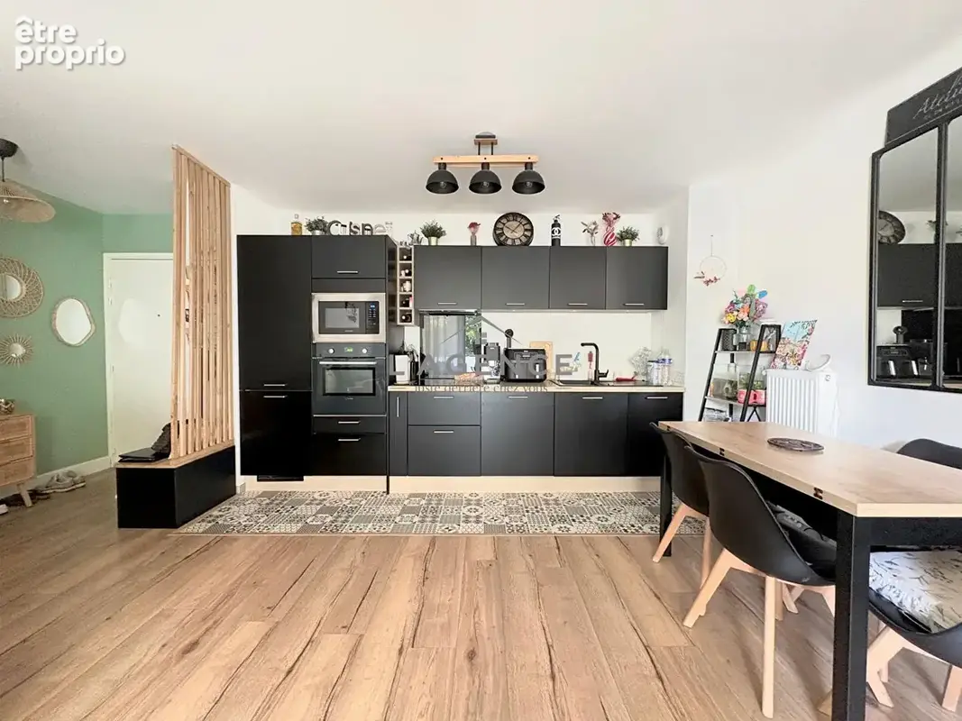 Appartement à MONTLIGNON