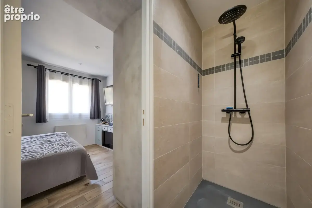 Maison 6 pieces - 4 chambres - vie de plain pied - terrain de 660m2. - photo 9