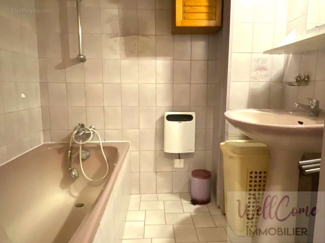 Appartement à AIX-LES-BAINS