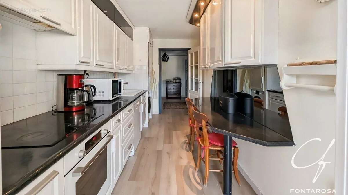 Appartement à FREJUS