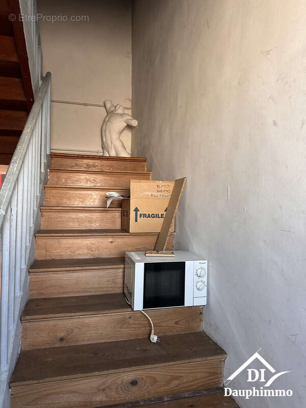 Maison à MOURS-SAINT-EUSEBE