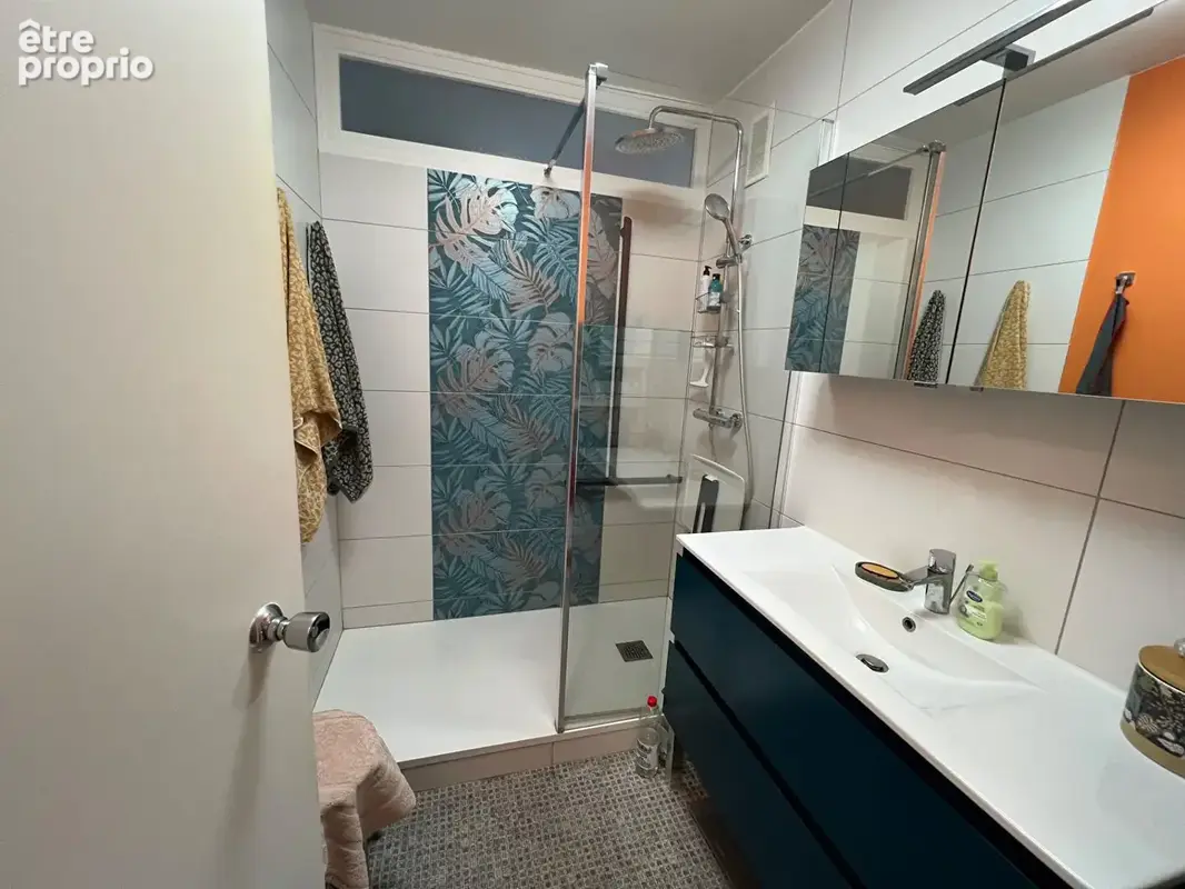 Très bel appartement au centre ville de LOUHANS - photo 7