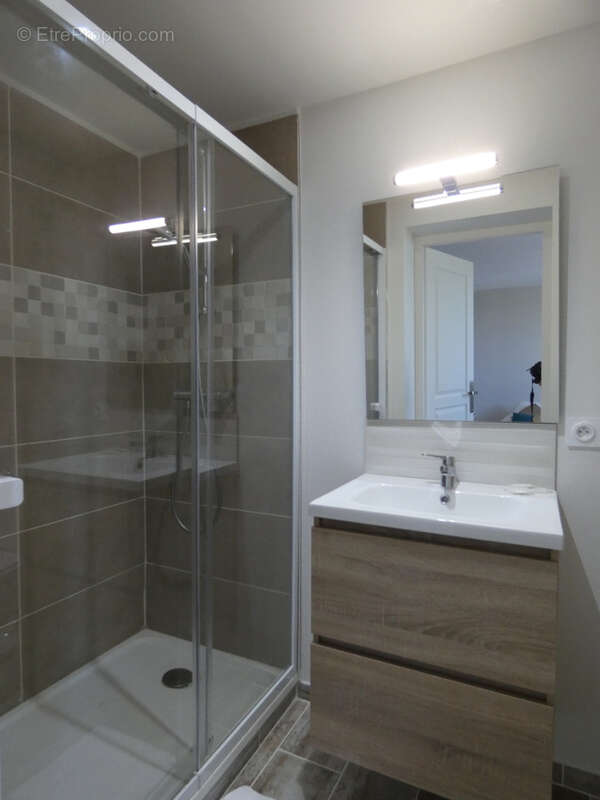 Commerce à SAINT-JUST