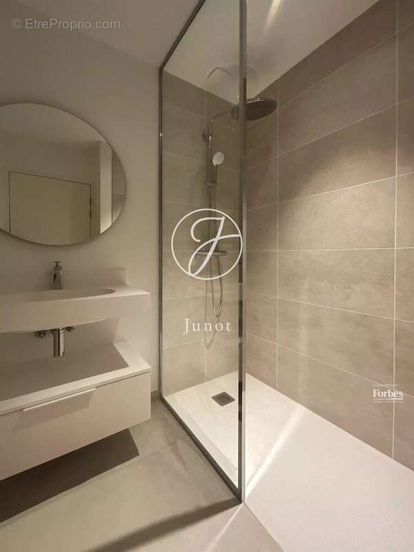 Appartement à MARCQ-EN-BAROEUL