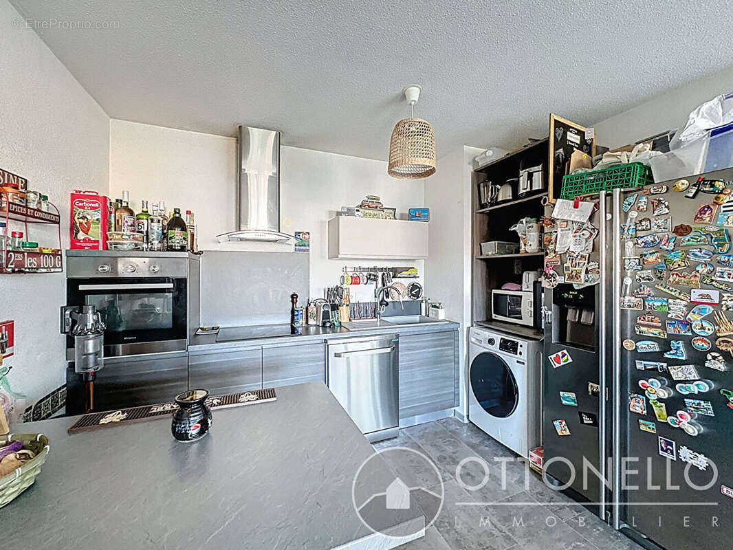 Appartement à PUGET-SUR-ARGENS