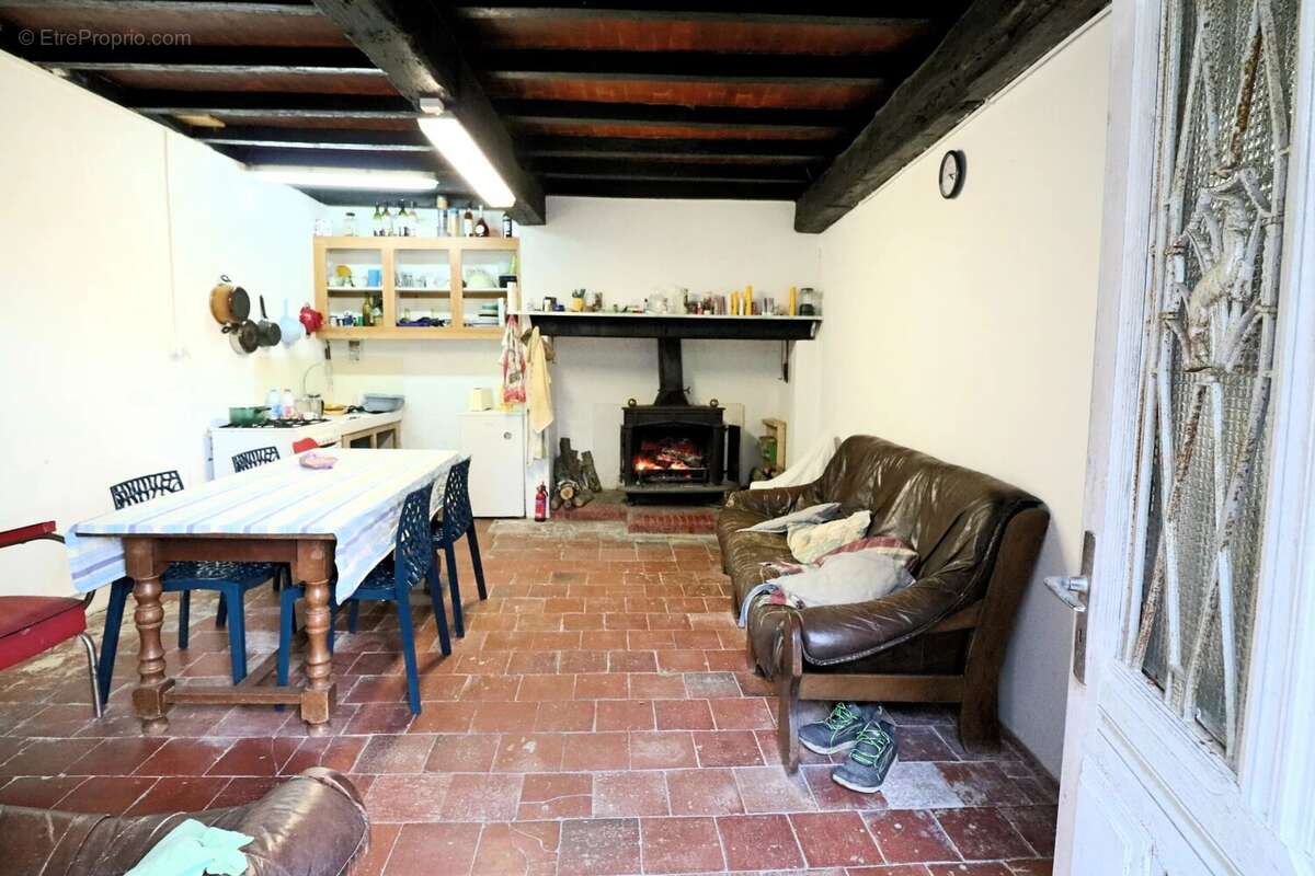 Maison à CASTELNAU-RIVIERE-BASSE