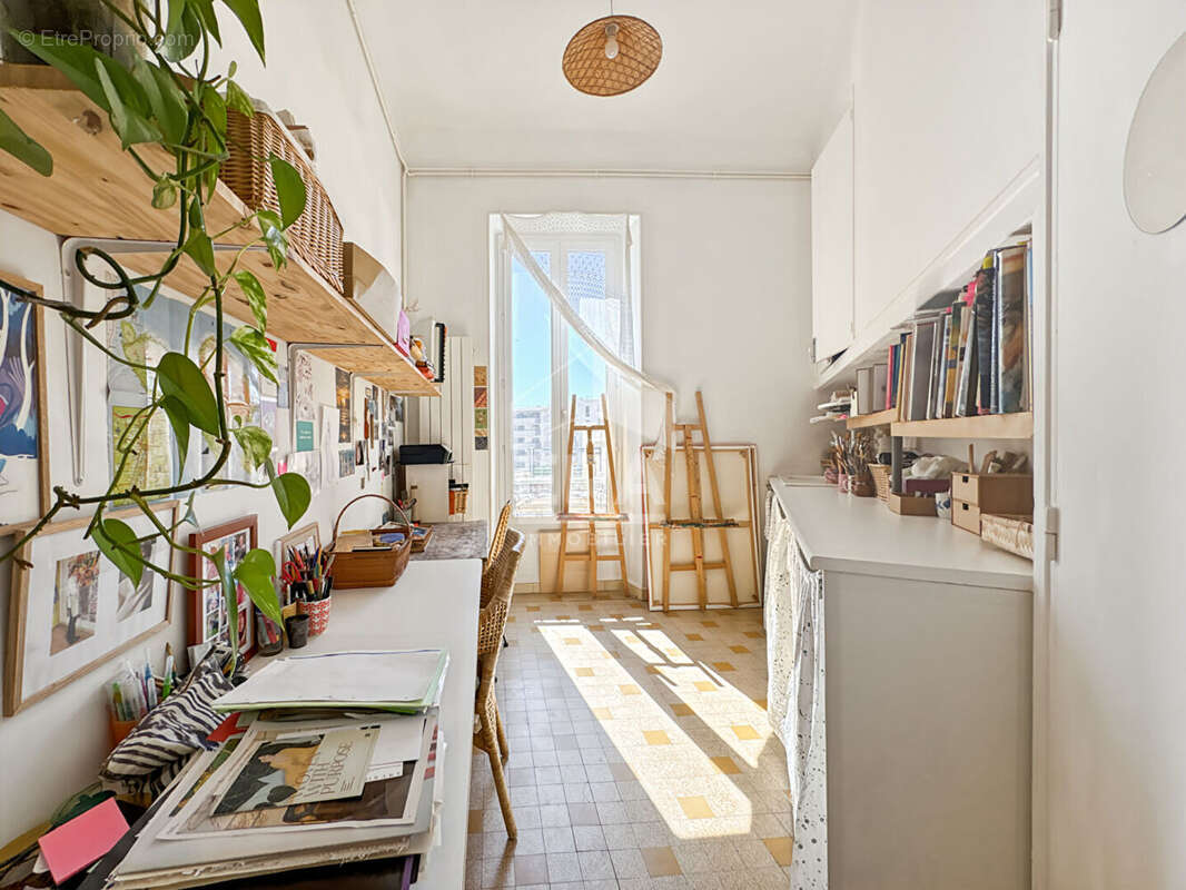 Appartement à MARSEILLE-7E