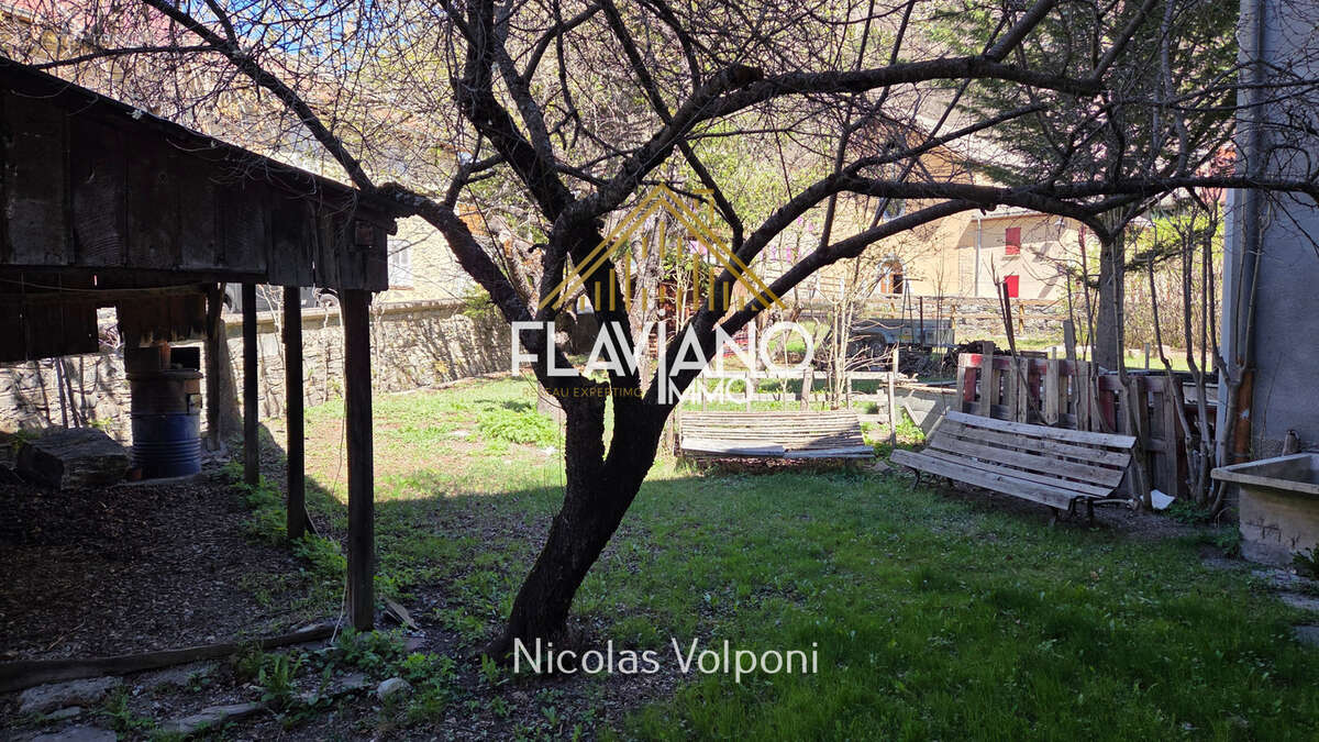 Appartement à LA CONDAMINE-CHATELARD