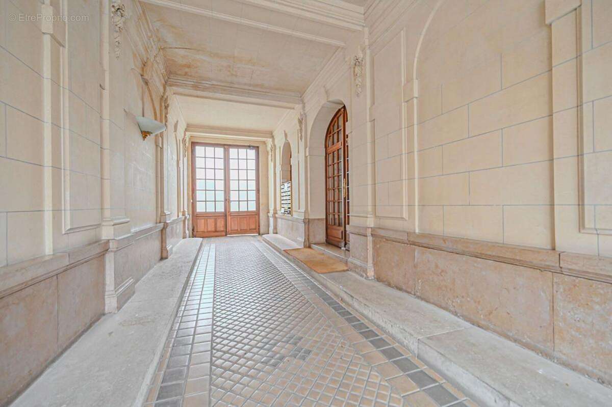 Appartement à PARIS-12E