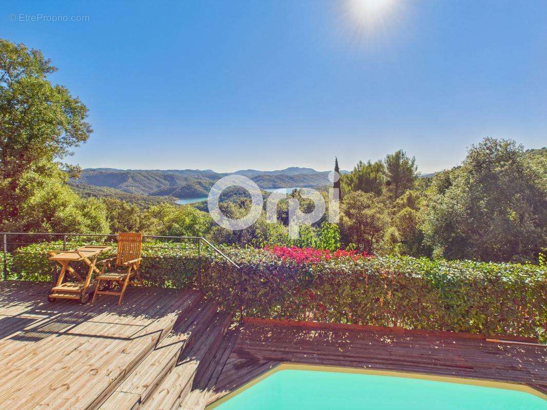 Maison à MONTAUROUX