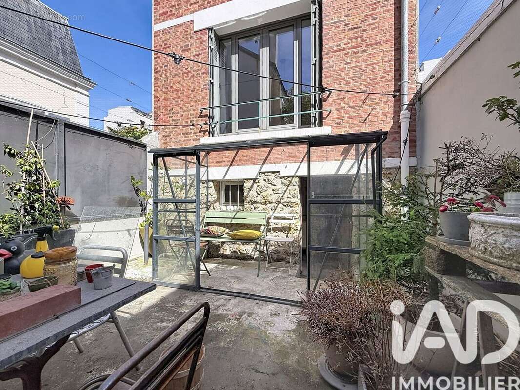 Photo 3 - Maison à ASNIERES-SUR-SEINE