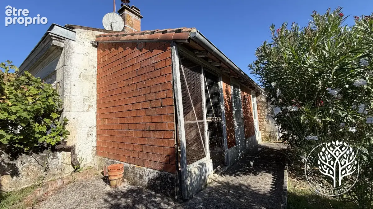 Charmante maison de ville sans mitoyenneté à Saint-Savinien - photo 16
