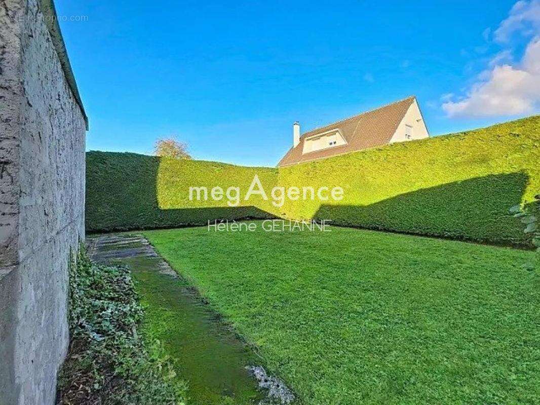 Maison à OUISTREHAM