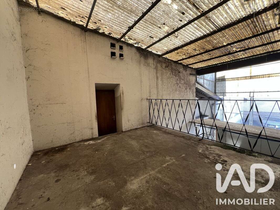 Appartement 250 m² à Hundling  - photo 6