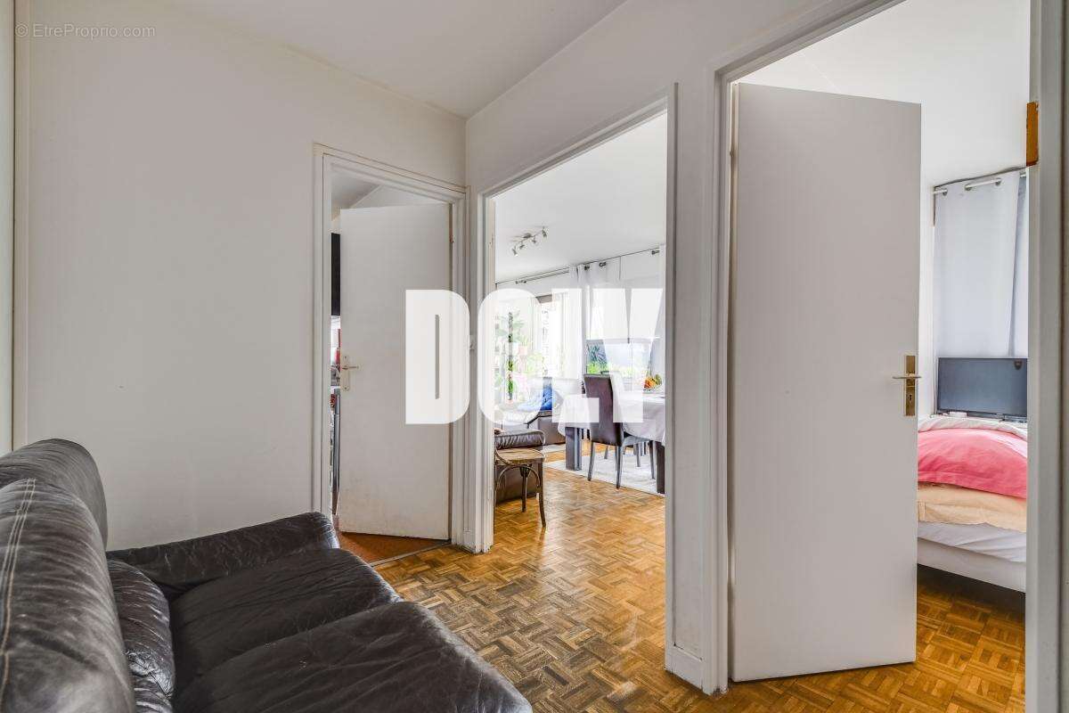 Appartement à PARIS-19E