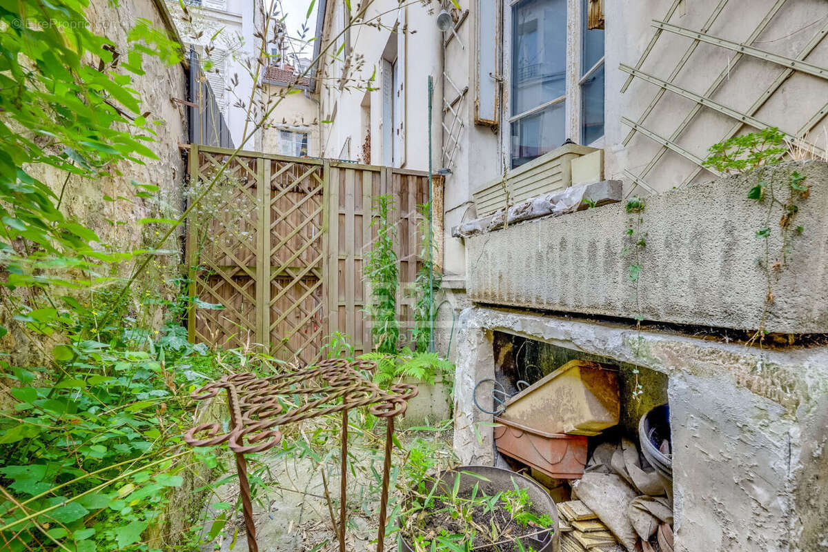 Maison à PARIS-17E