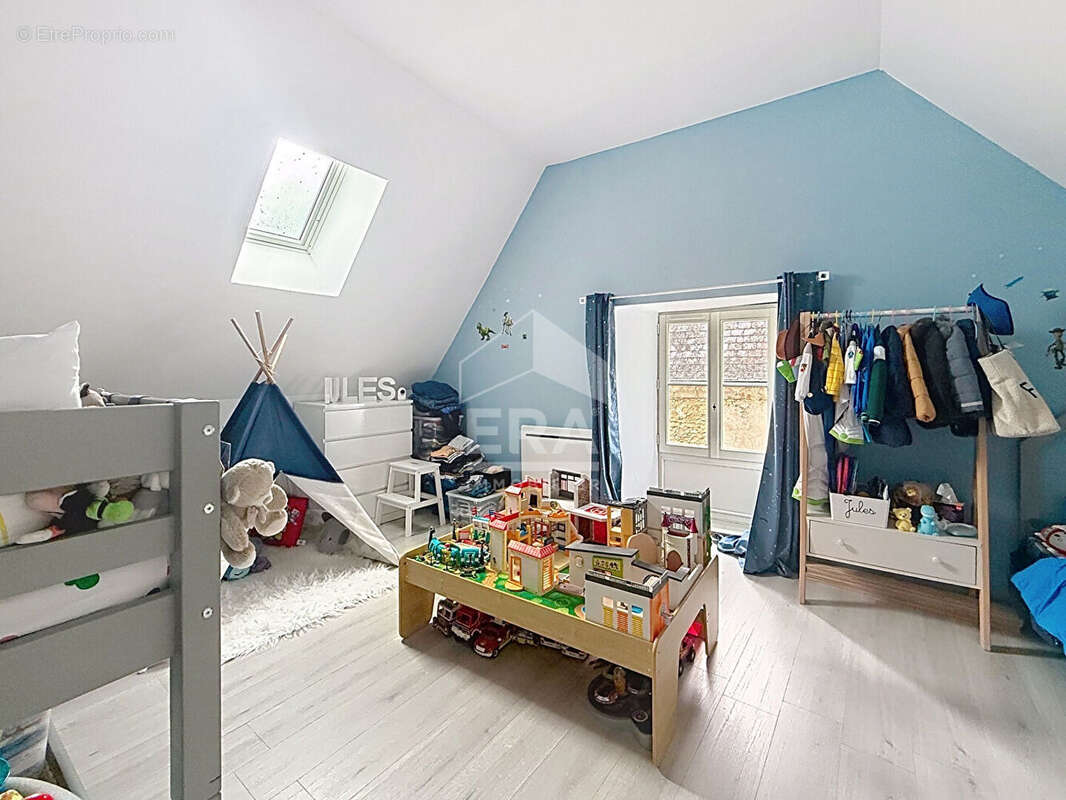 Maison à CHALO-SAINT-MARS