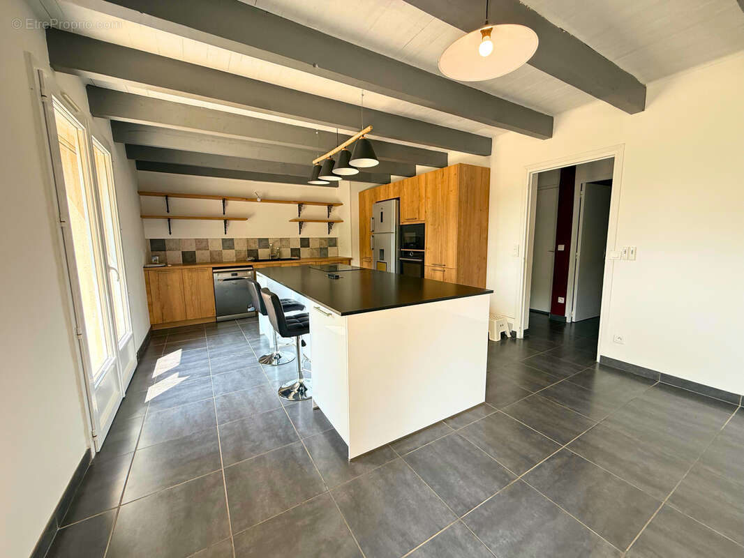 Maison à PIERREVERT