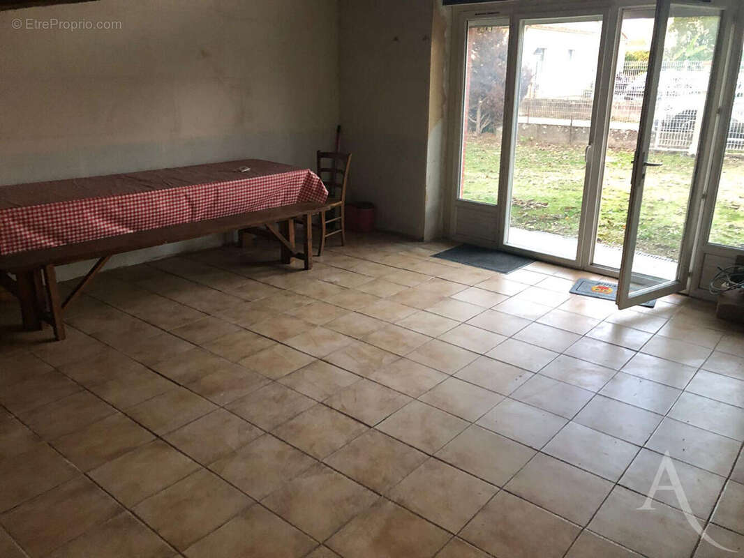 Maison à LABARTHE-SUR-LEZE