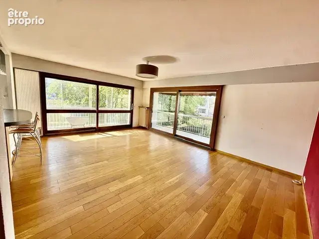 EXCLU T3 Ferney 93m2, terrasse et loggia, cave et parking - photo 3