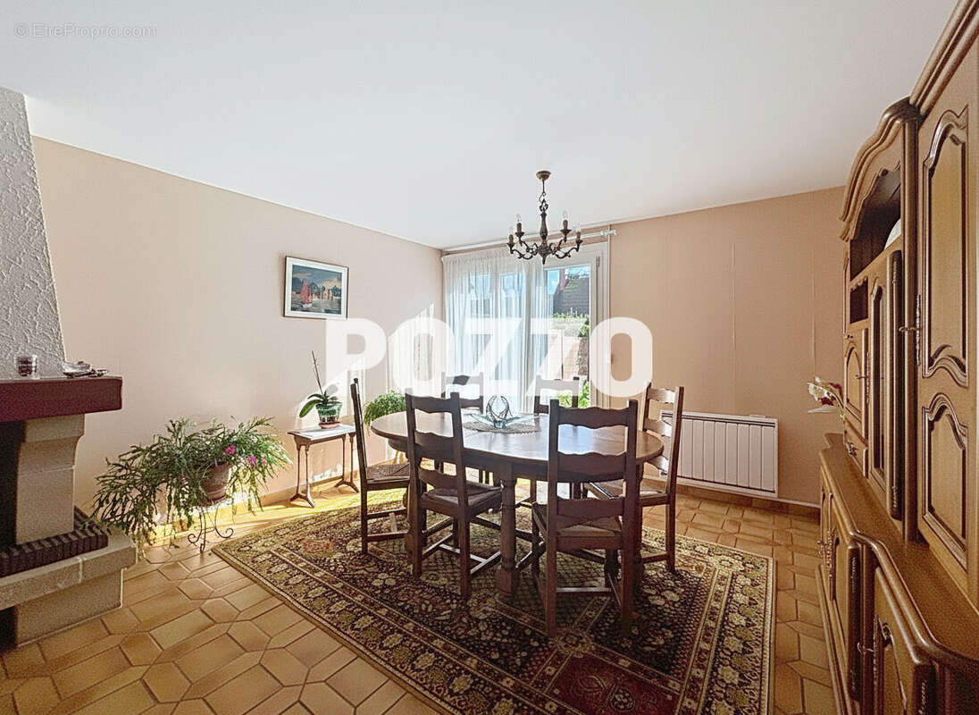 Maison à HEROUVILLE-SAINT-CLAIR