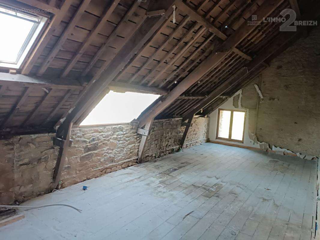 Appartement à CAMORS