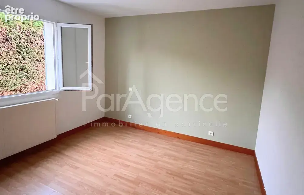 Maison de plain-pied   3 chambres   Royan - photo 10
