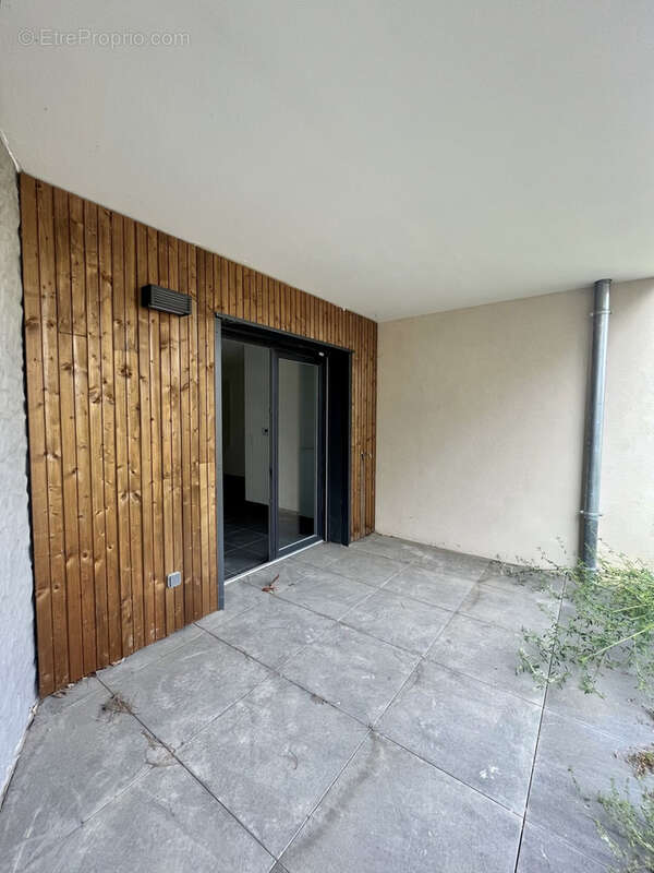 Appartement à CRAPONNE