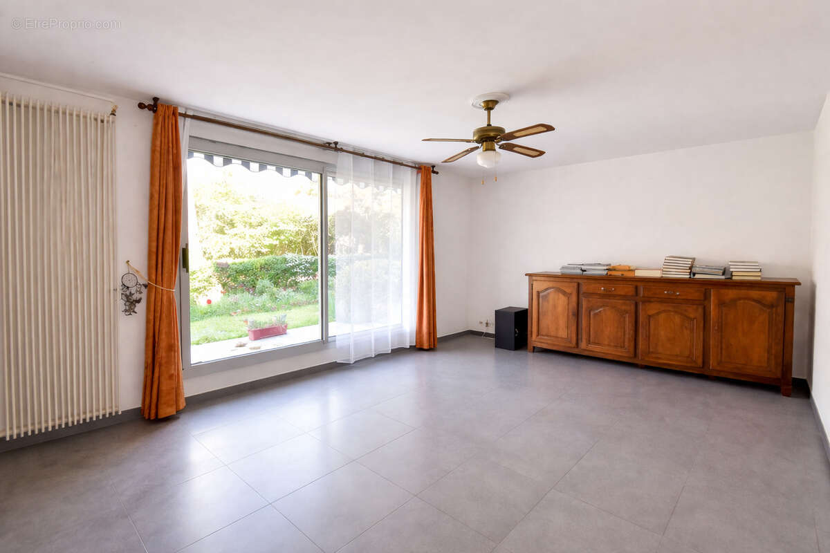 Appartement à MOULINS