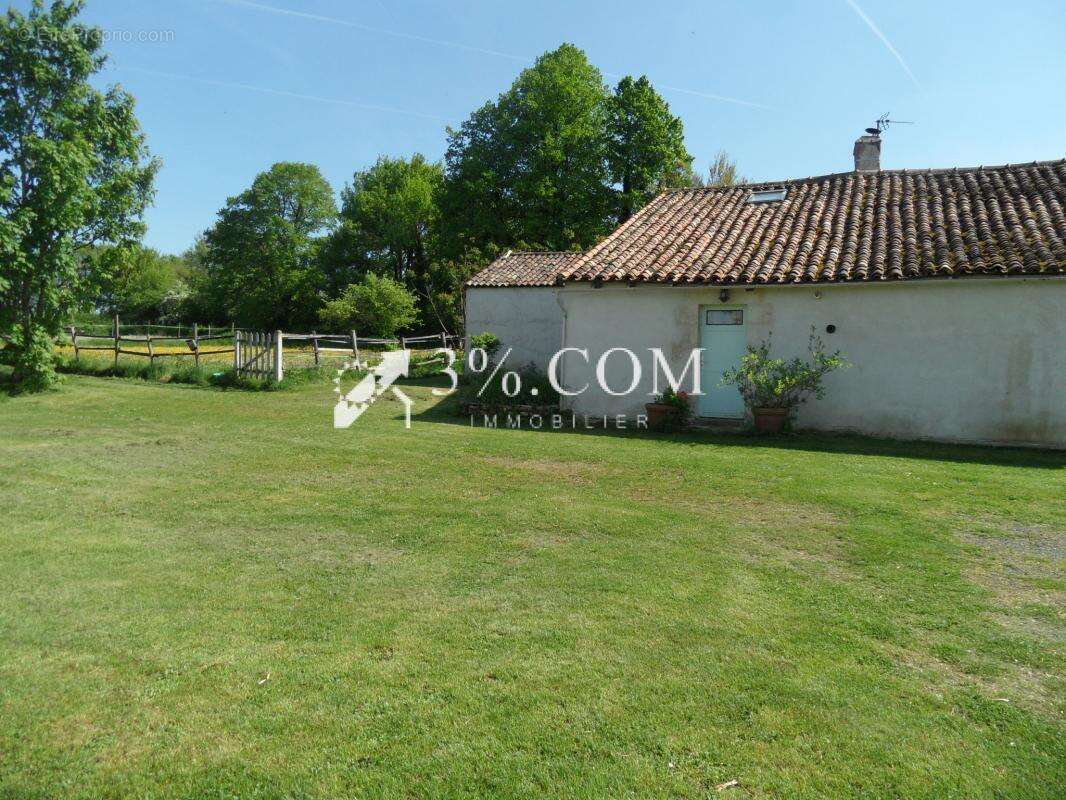 3%.com belle propriete sur 13306 m2 - photo 13