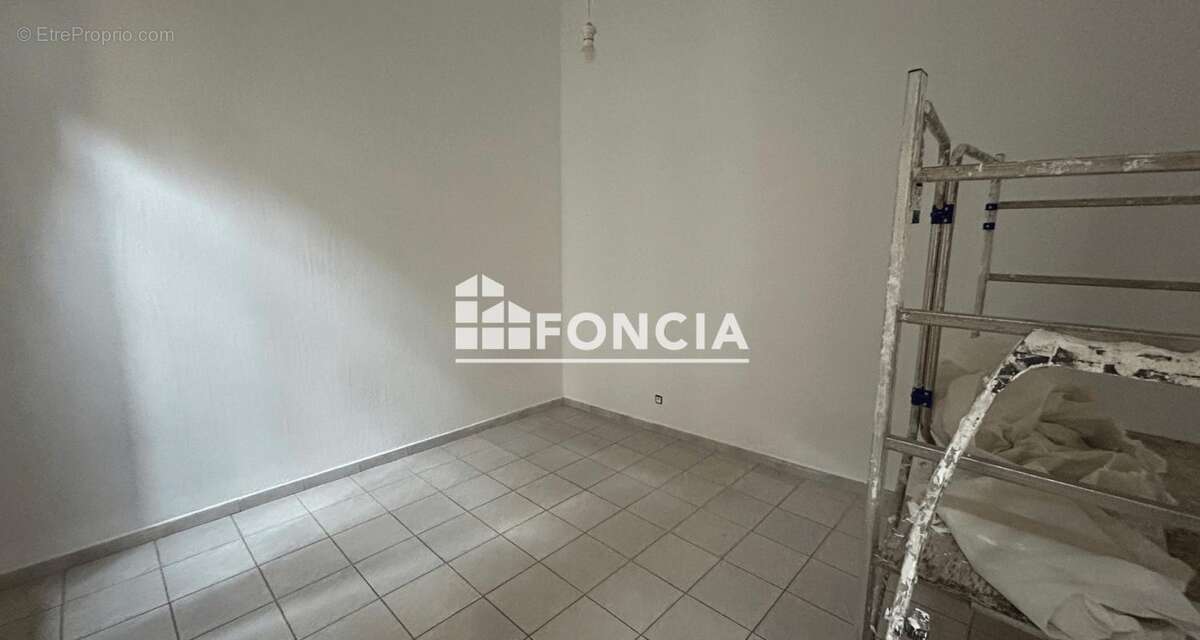 Carpentras centre-ville – Appartement T2 de 52 m² loué – Investissement locatif - photo 3