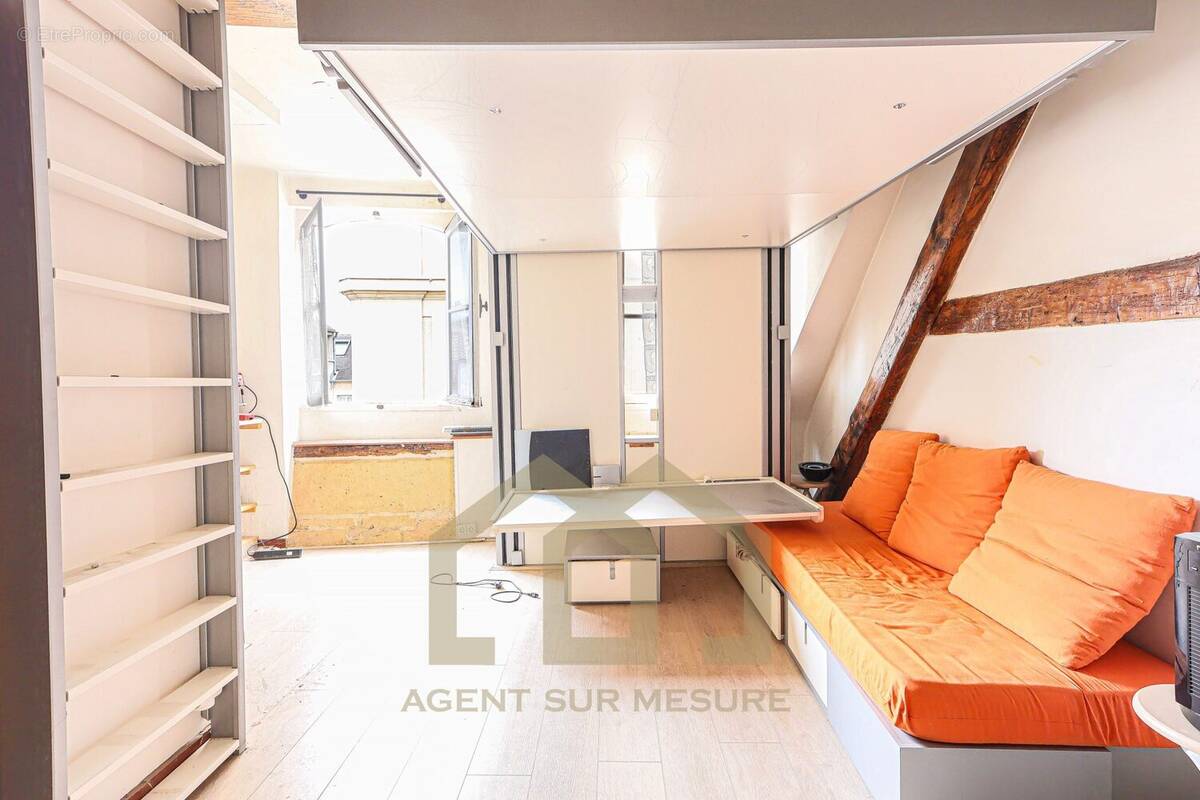 Appartement à PARIS-5E