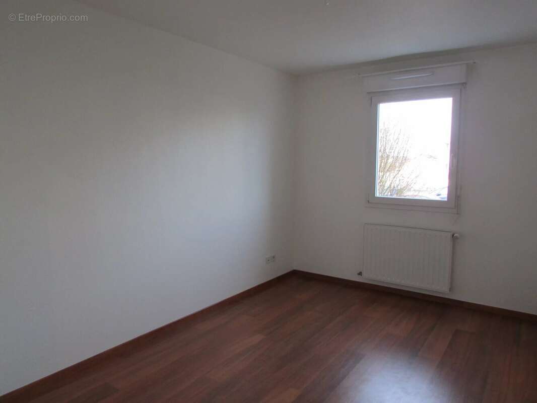 Appartement à SAINTE-SUZANNE