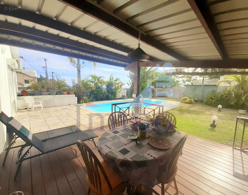 Maison à PETITE-ILE