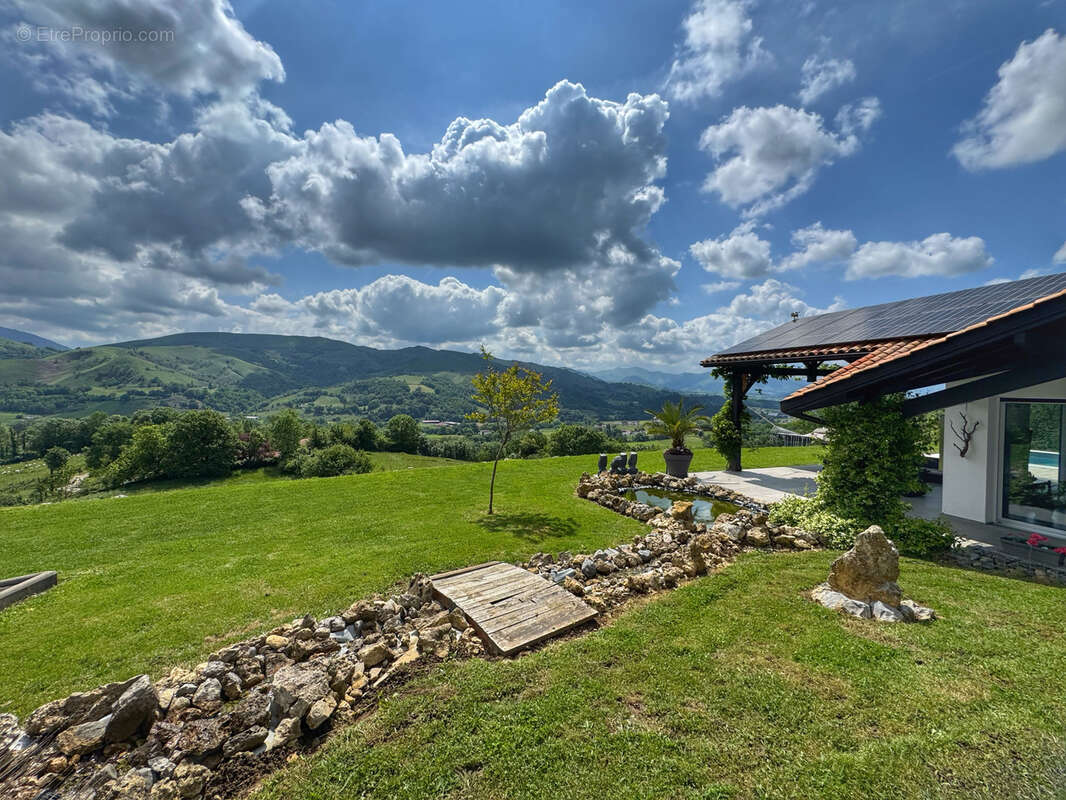 Maison à SAINT-JEAN-PIED-DE-PORT