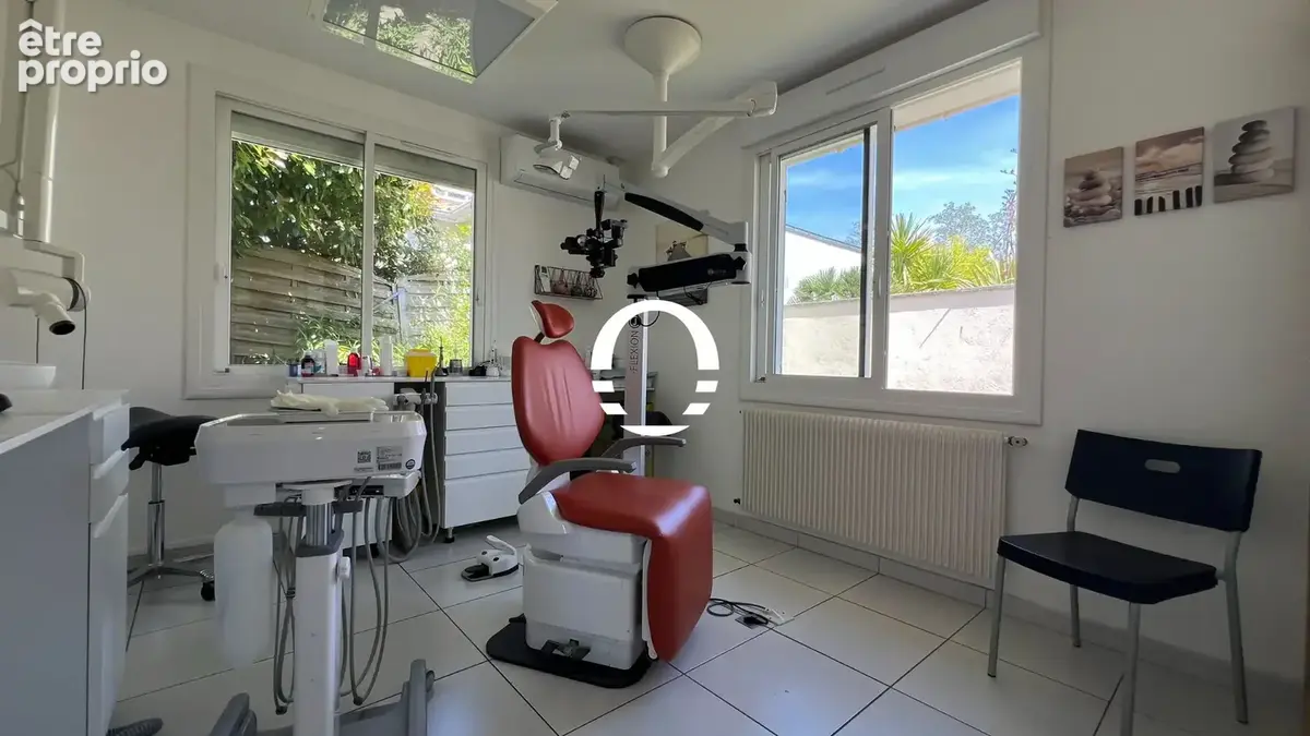 Local professionnel centre ville de Pornic 4 pièce(s) - photo 14