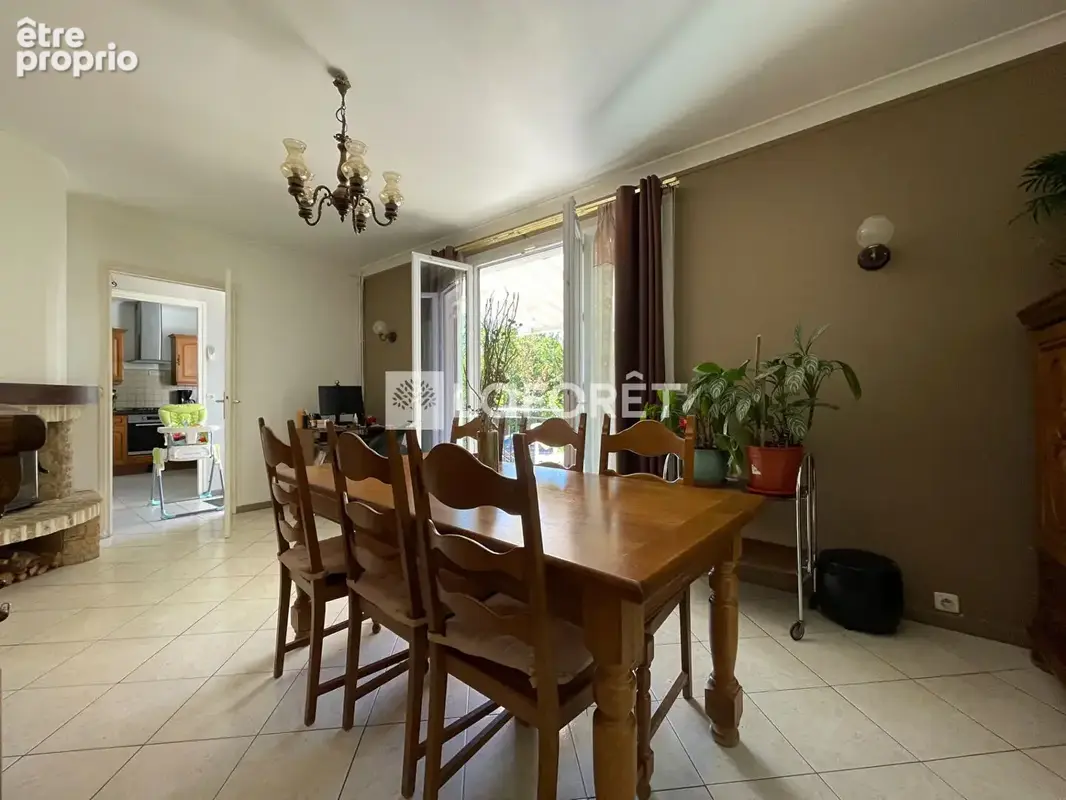Villecresnes - Maison 123 m² 4 chambres avec jardin, sous-sol total, au calme - photo 3